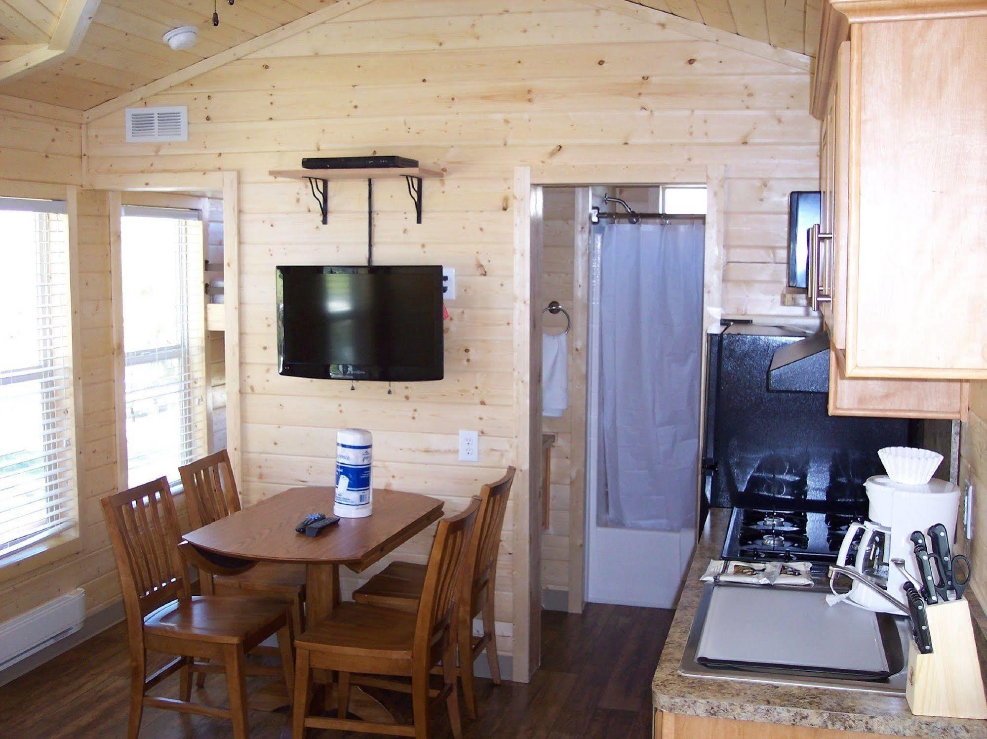 Rancho Oso Rv & Camping Resort Goleta ภายนอก รูปภาพ